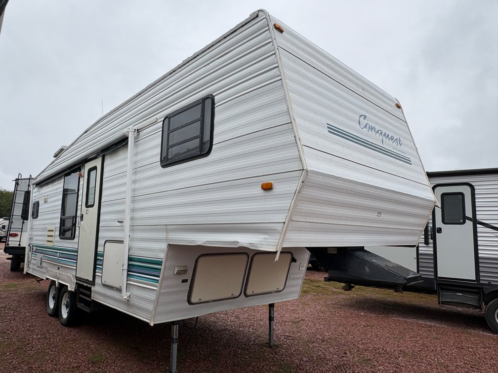 1996 Conquest by Gulf Stream, 18' Awning, Gooseneck, 12' Slide, Hail Damage, Tires Fair, Fixer Upper, No Tanks