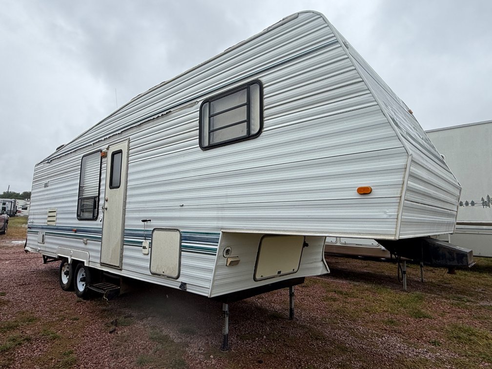 2002 Cavalier by Gulf Stream - No Awning, Needs Work, No Tanks, 14' Slide