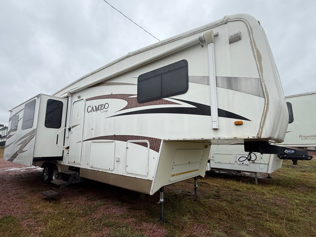 2009 Cameo by Carrigge - 12' Slide, 2 - LP Tanks, 15' Awning, 13' 7 6' Slide, 16 " Tires, Fixer Upper, Electric Jacks