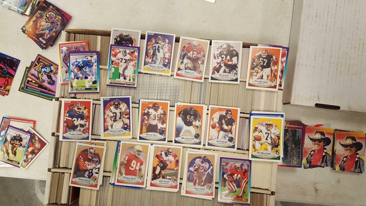 Image for NOTE:  COLLECTOR CARDS - LOTS 200+