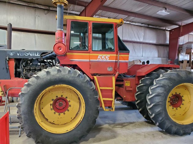 Image for '83 Versatile 555 4WD Tractor -- MOVED TO SEPT. 8th AUCTION