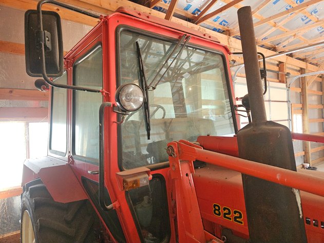 Image for Belarus 822 4WD Diesel Tractor with Front Loader & Enclosed Cab