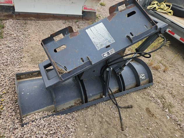Image for Thomas Equipment Hydraulic Angle Dozer / Snow Blade Attachment
