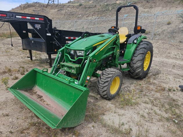 Image for John Deere 4066M Heavy Duty w/440R Loader