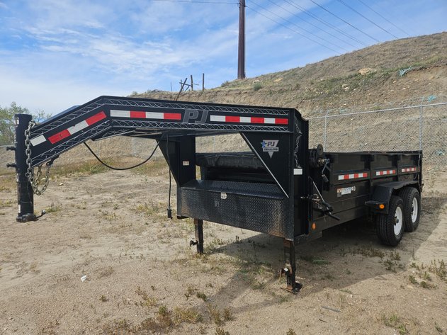 Image for PJ Trailers Tandem Axle Gooseneck Hydraulic Dump Trailer