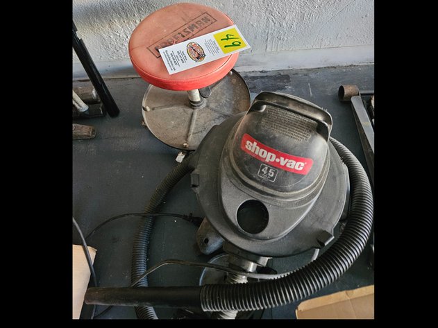 Image for Craftsman RollingStool/ShopVac 4.5
