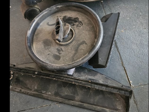 Image for Craftsman RollingStool/ShopVac 4.5