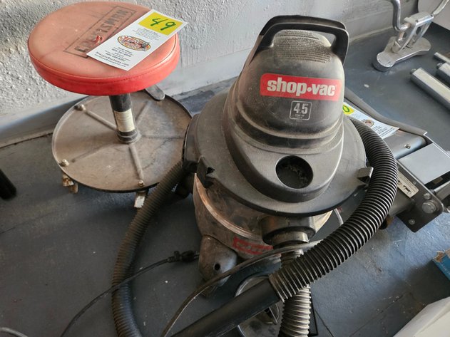 Image for Craftsman RollingStool/ShopVac 4.5