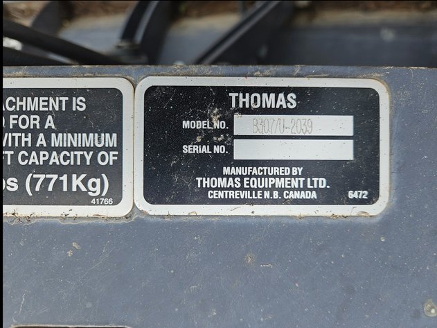Image for Thomas Equipment Hydraulic Angle Dozer / Snow Blade Attachment