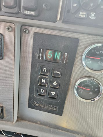 Image for '15 Kenworth T370 Tandem Axle Dump Truck