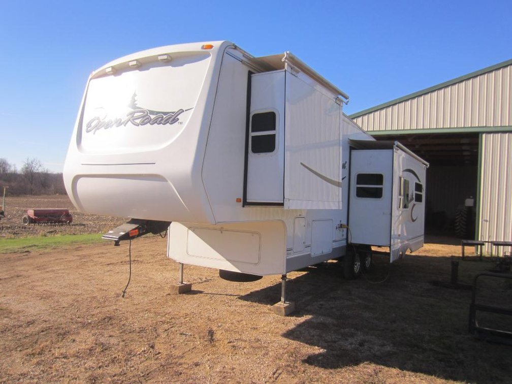 2005 32' Open Road 5th Wheel 316 RLS with (2) Slides,  VIN: 5L4FR322X51006284