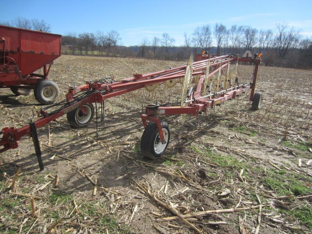 Hesston/Agco Wheel Rake