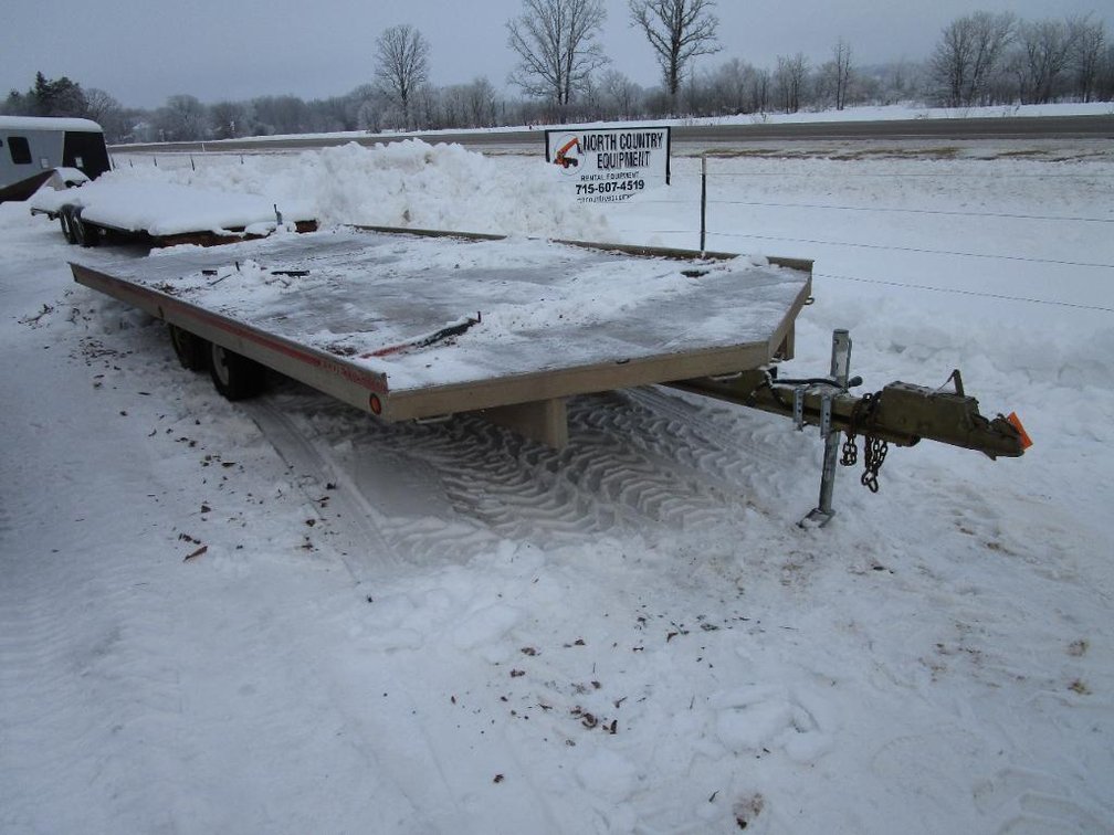 20' Flow Pro Edition 4 Place Snowmobile Trailer, VIN: N/A (No Title)