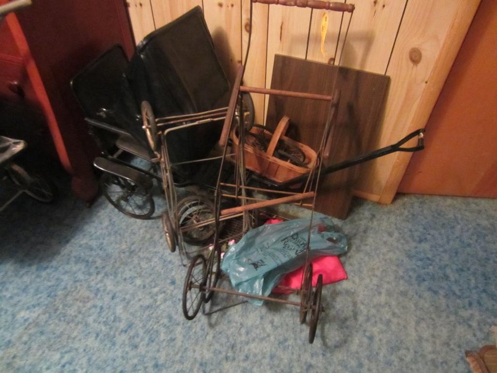 Assorted Vintage Stroller Parts