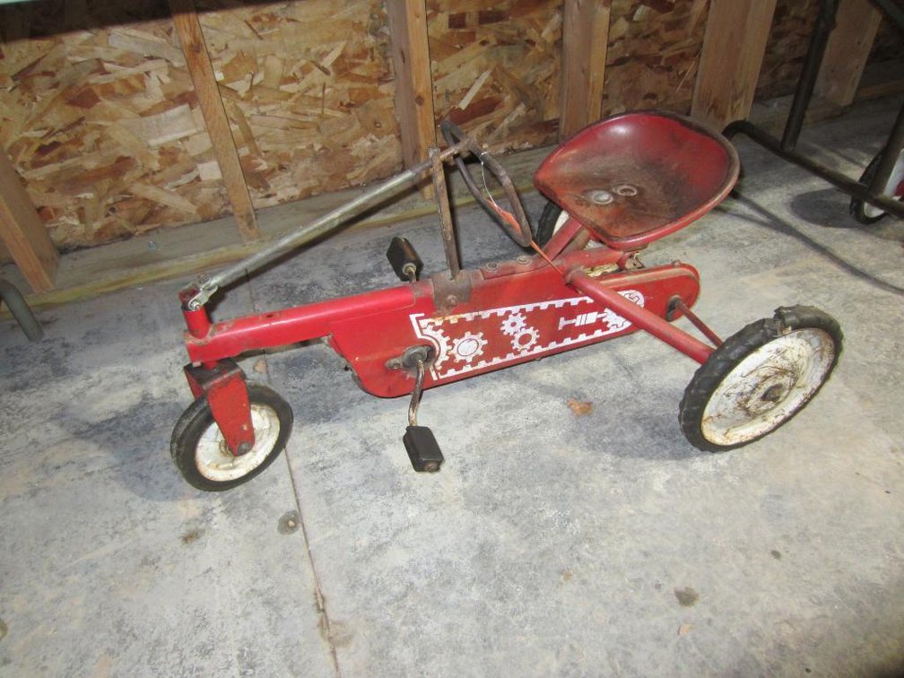 Vintage Chain Driven Pedal Tractor