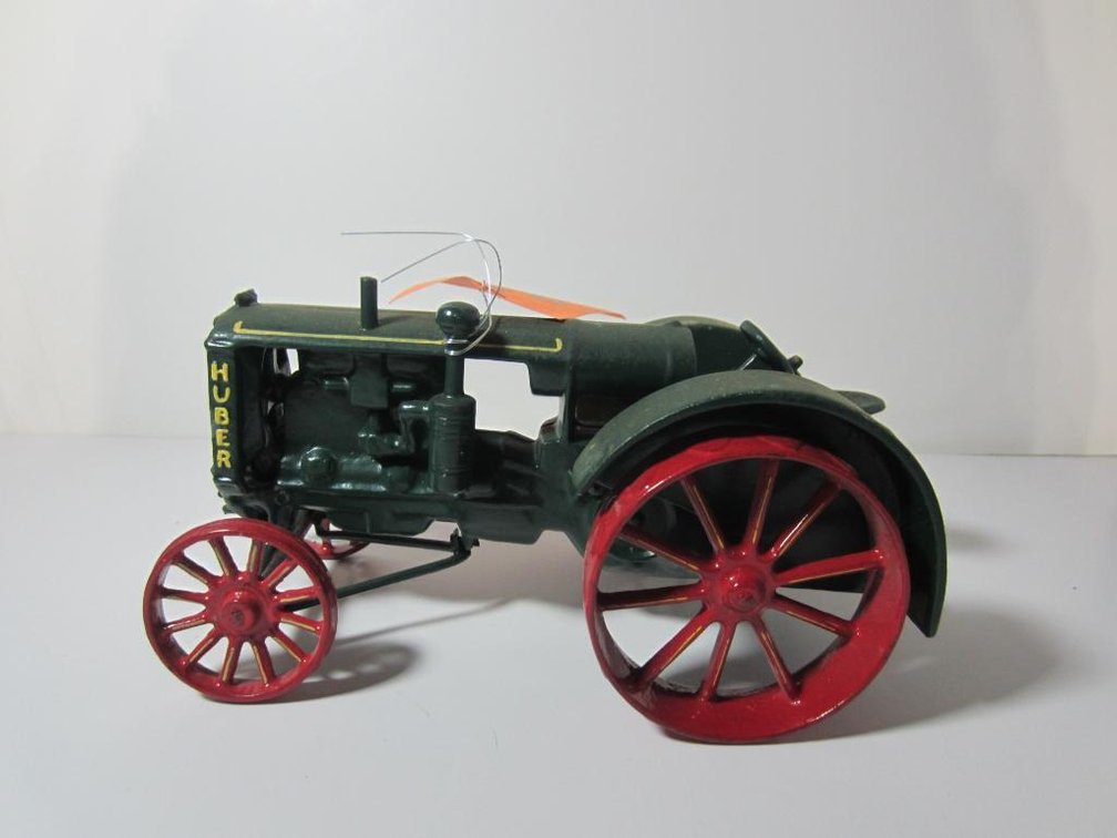 Huber HK Tractor