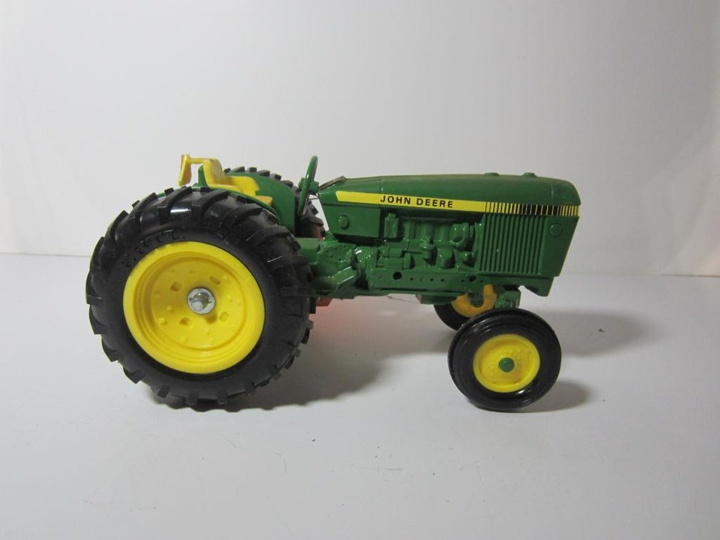 John Deere 2440 Ertl Tractor