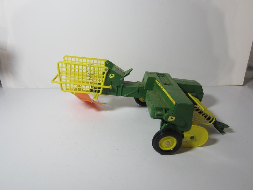John Deere Ertl Hay Baler