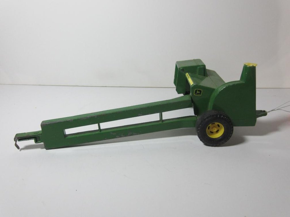 John Deere Green Forage Harvester