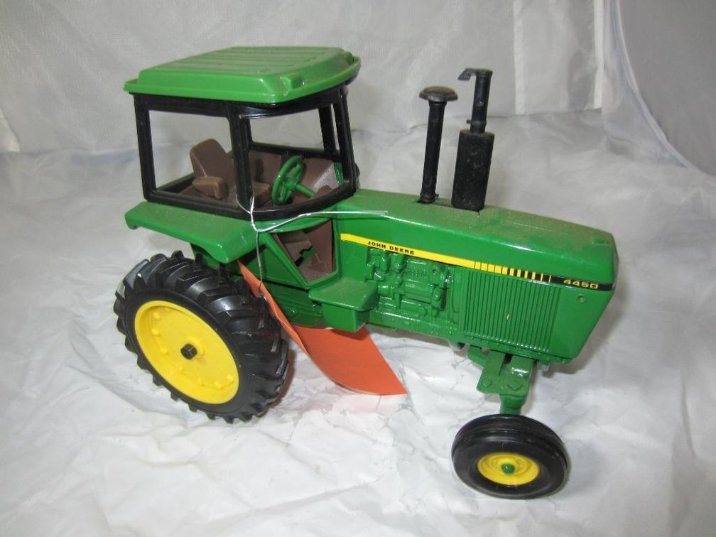 John Deere 4450 Ertl Tractor