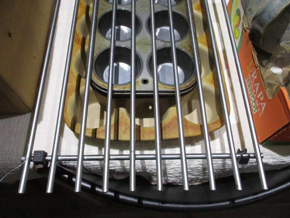 (3) Muffin Pans with Drying Rack