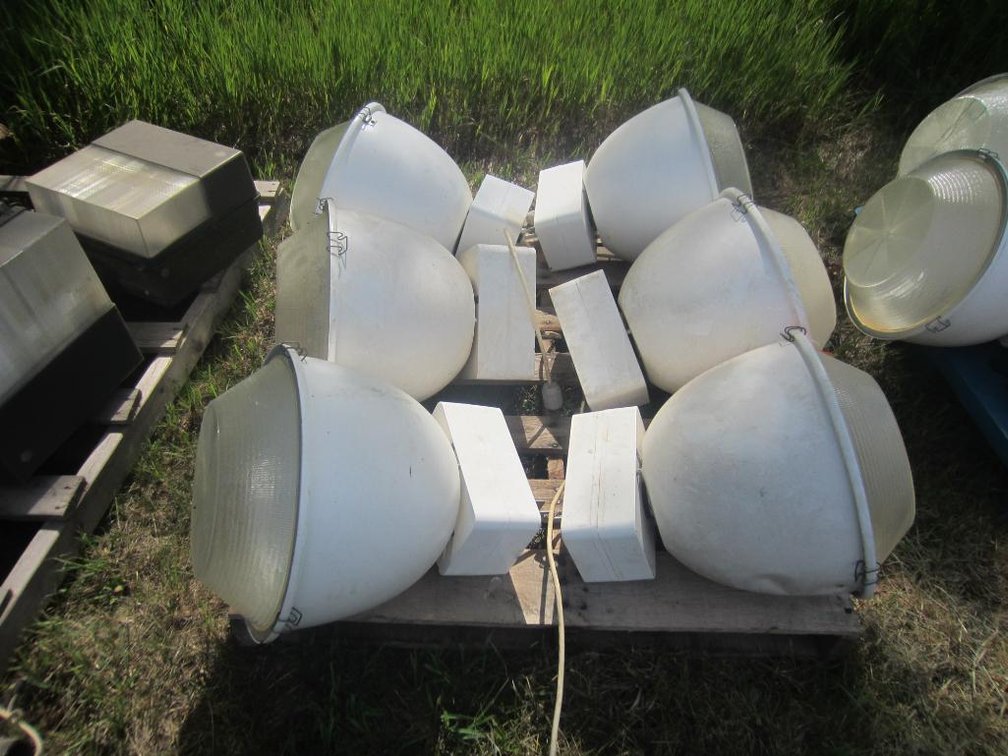 (6)  Industrial Lights