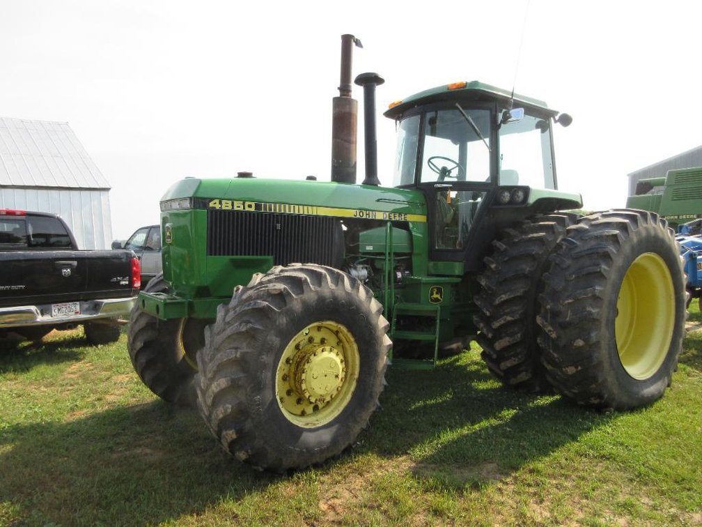 John Deere 4850 Tractor