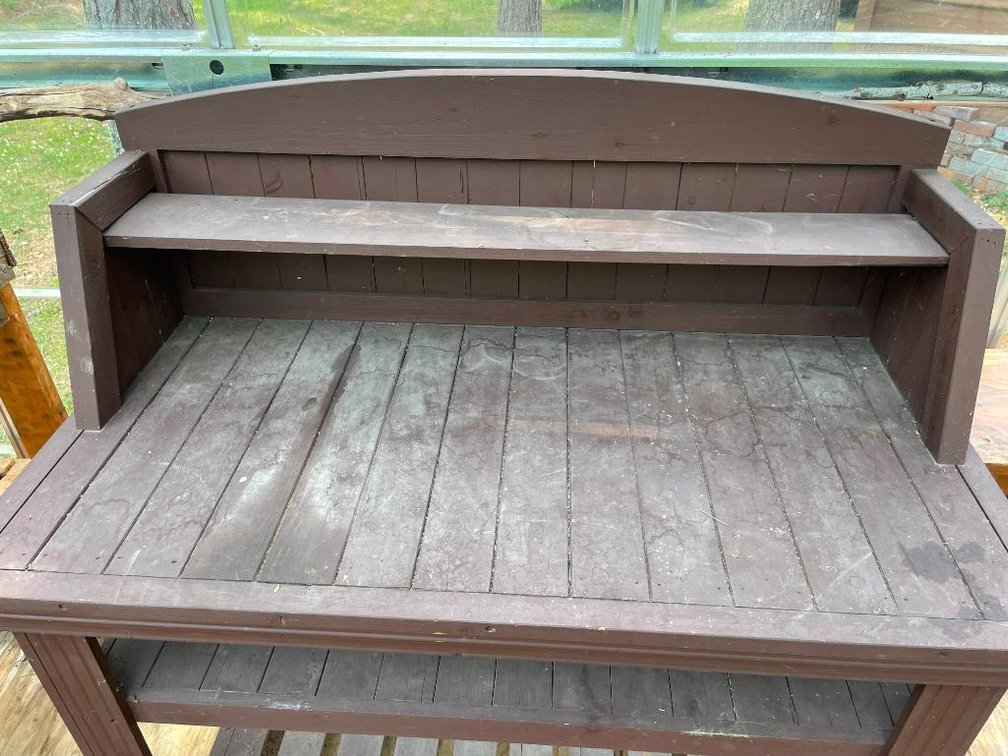 Wooden Gardening Stand