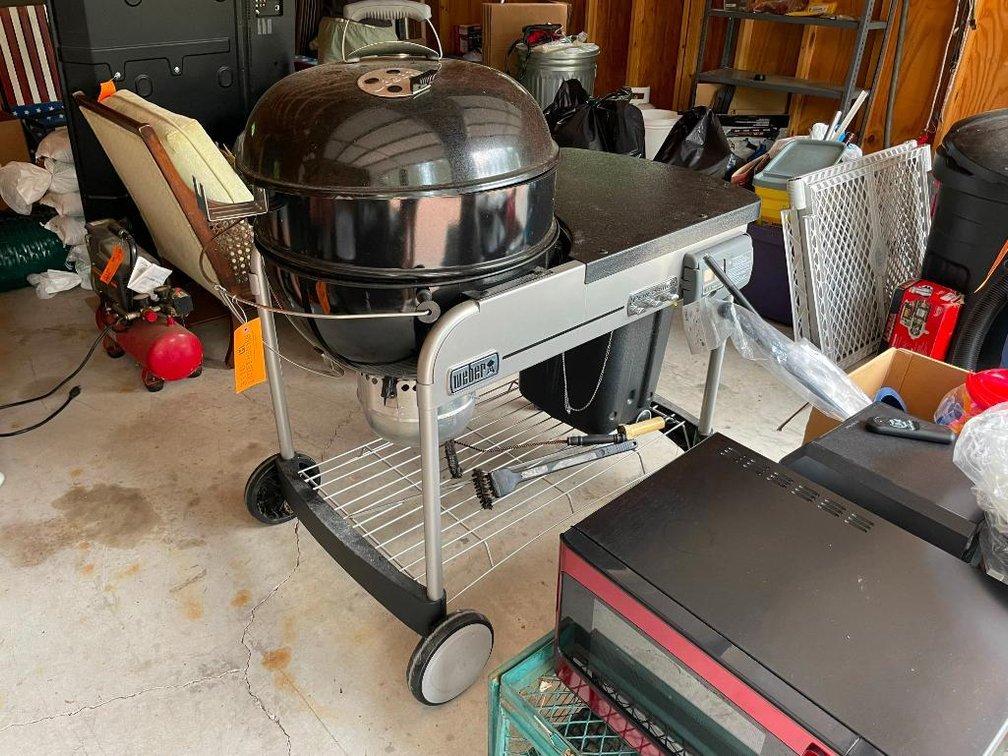 Weber Performer Charcoal Grill