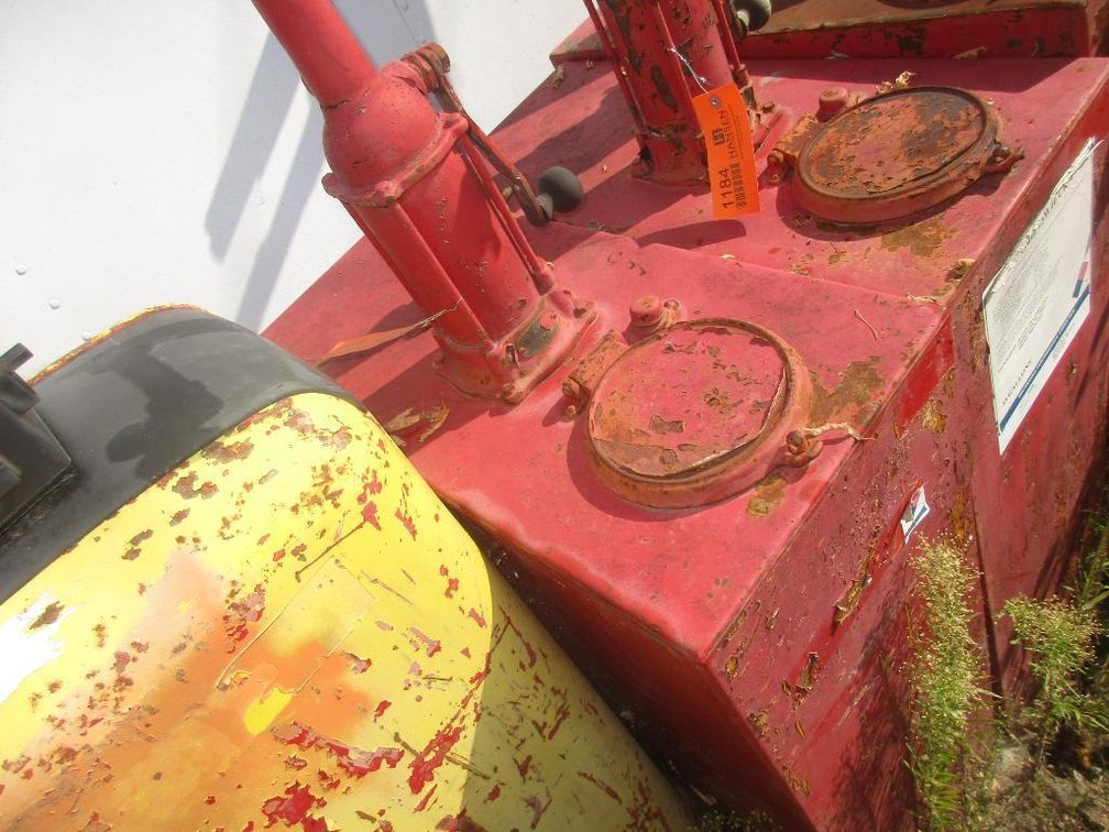 Oil Container