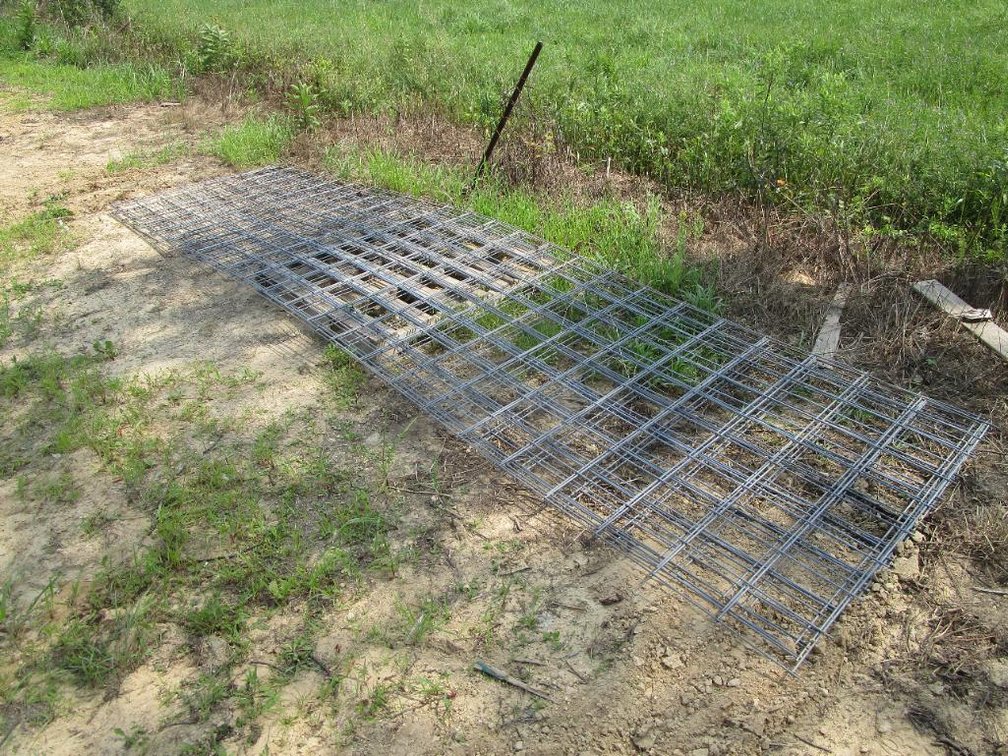 (6) Metal Fence Panels