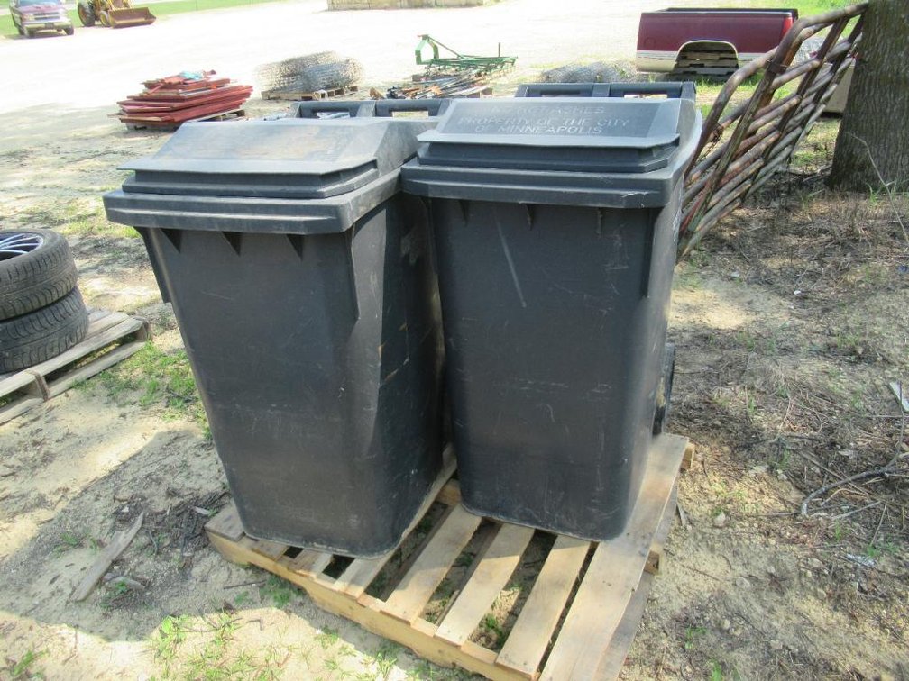 (2) Plastic Garbage Cans