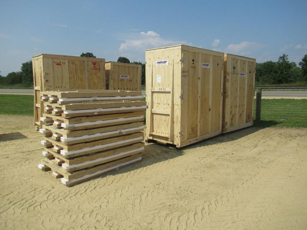 (2) Wood Shipping Crates and Used Pallets