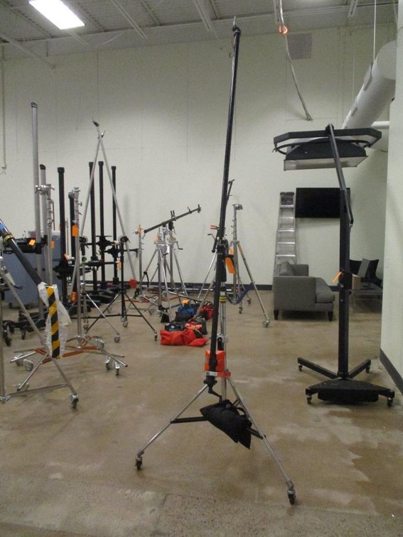 Norman Rolling Light Stand