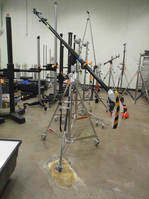 Manfrotto Rolling Light Stand