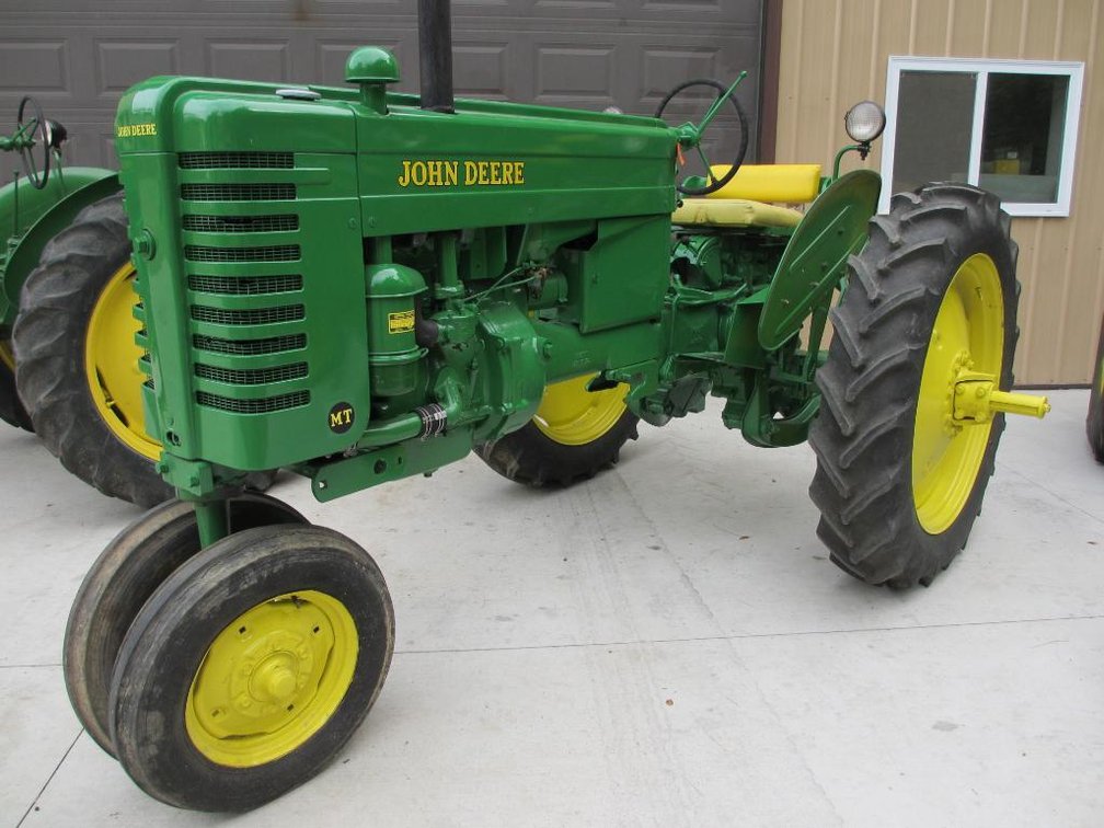 John Deere MT SN. MT-24414