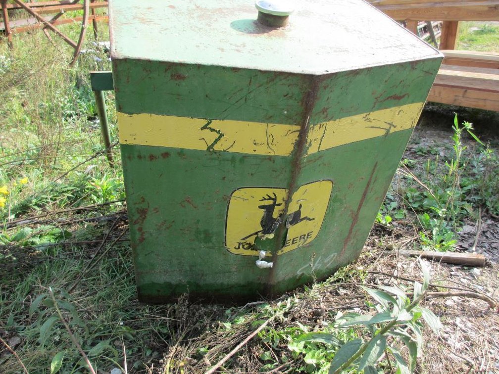 John Deere Front Mount Fuel Tank