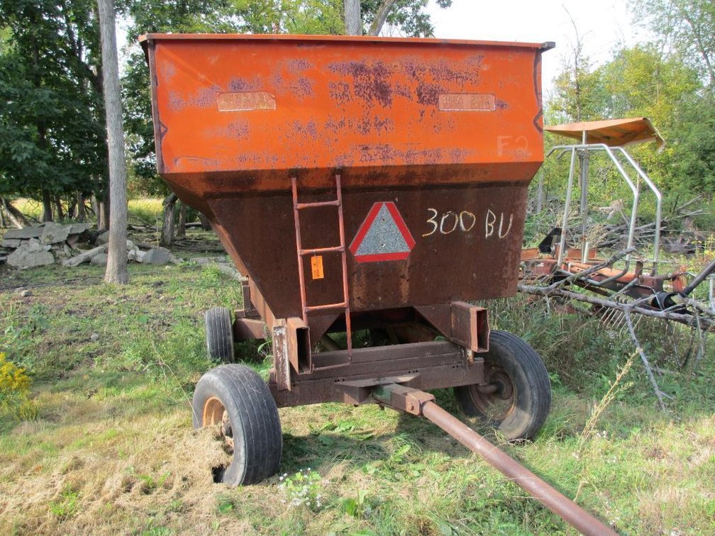 Helix Big Bin Gravity Wagon