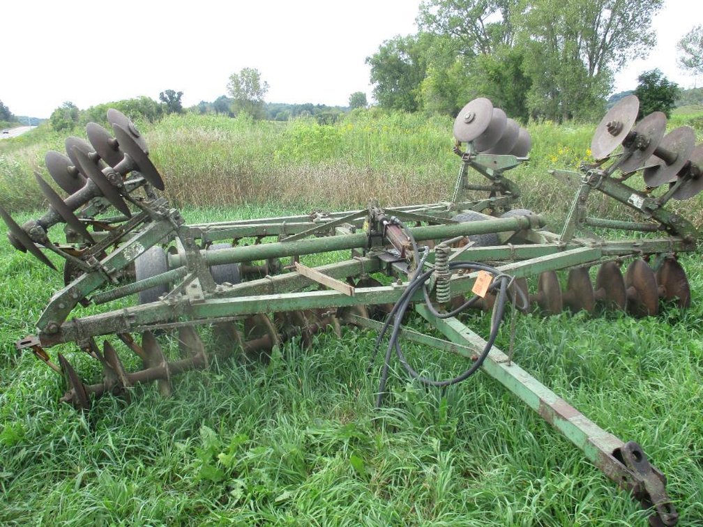 John Deere Wing Disc
