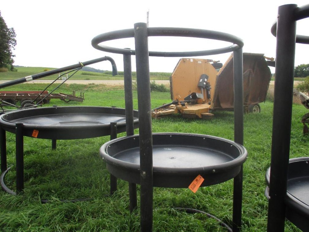 Century Poly Horse Feeder
