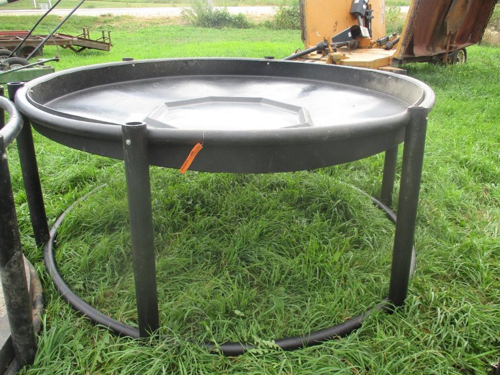 Century Poly Horse Feeder