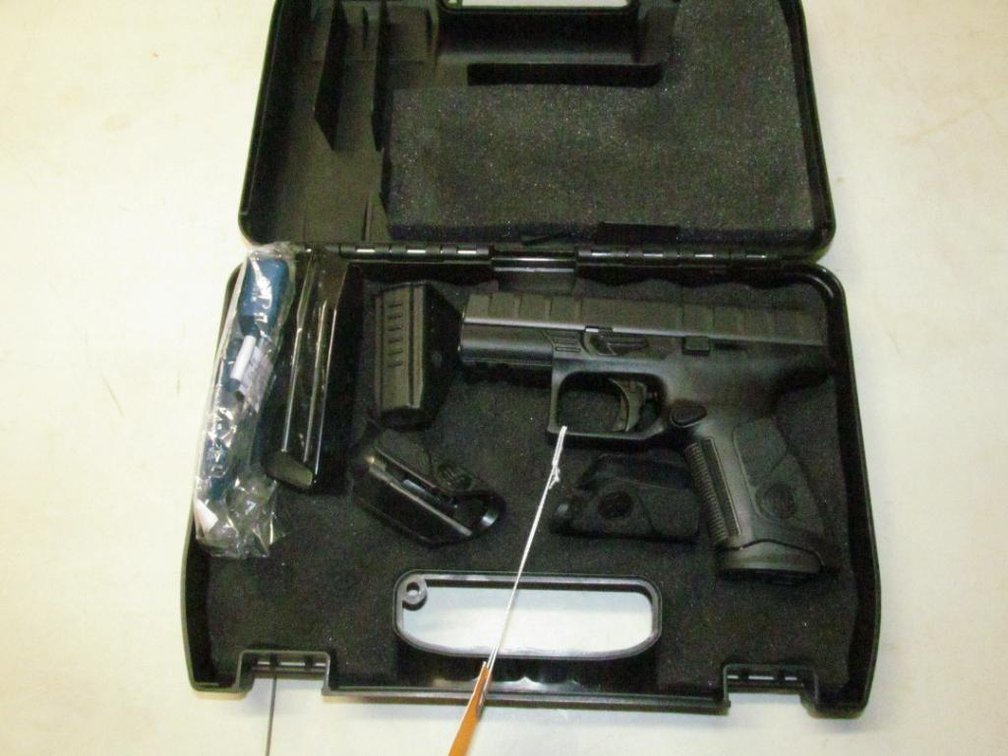 Beretta Centurion , 9mm Luger Semi-Auto Pistol, SN: A155293X