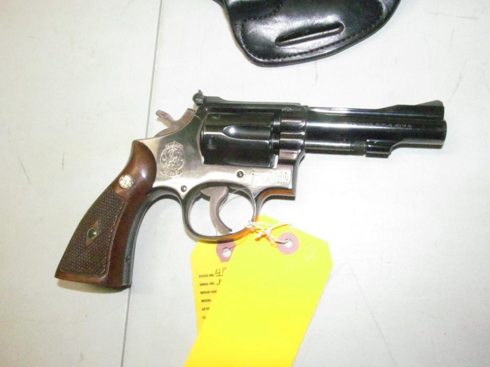 Smith and Wesson 18-2, Target 22 LR  Revolver, SN: K539305