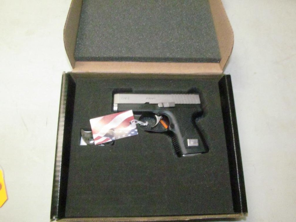 Kahr Arms CM9, 9mm Luger Semi-Auto Pistol