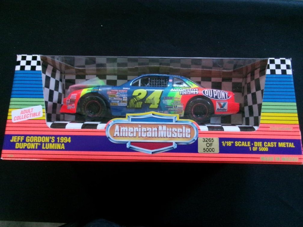 1994 Jeff Gordon Dupont Lumina