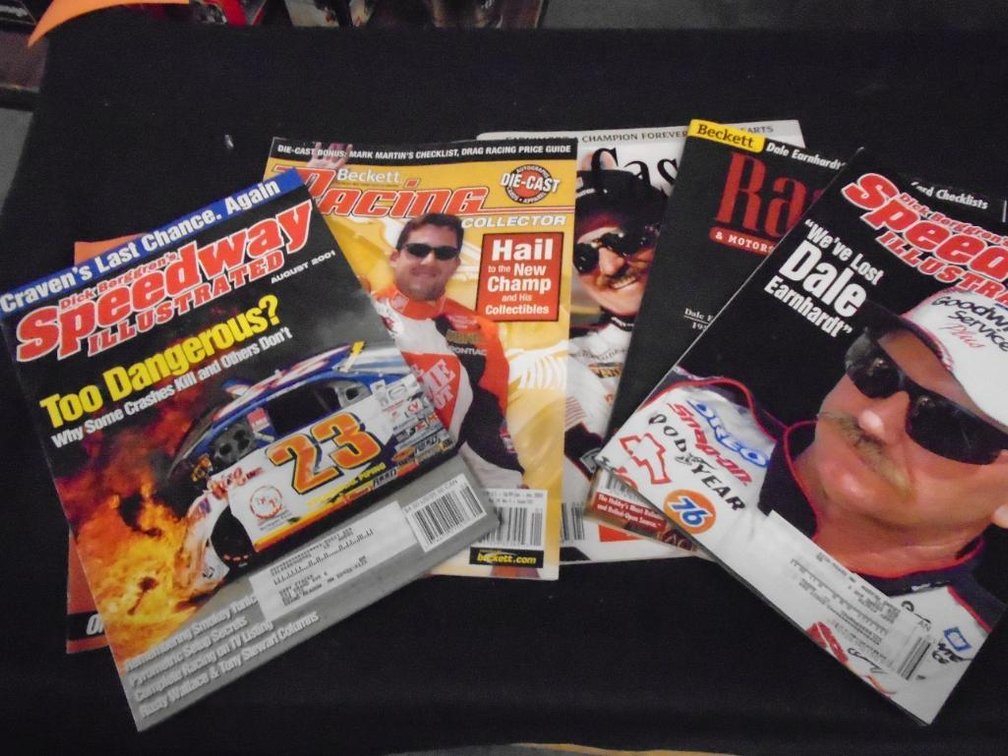 (5) Racing Magazines