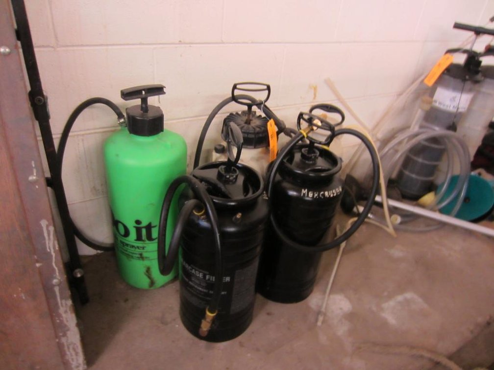 (2) Metal and (3) Poly Hand Pump Sprayers