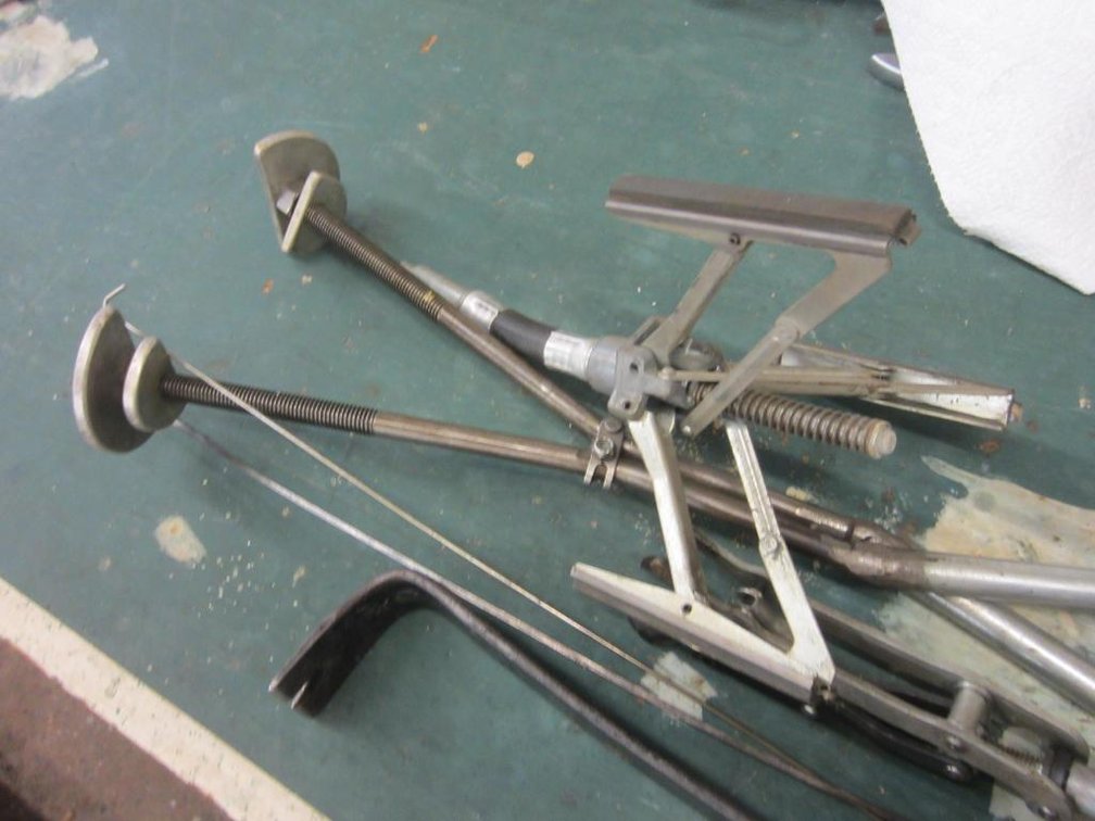 Cylinder Hone, Pry Bar, and Pullers