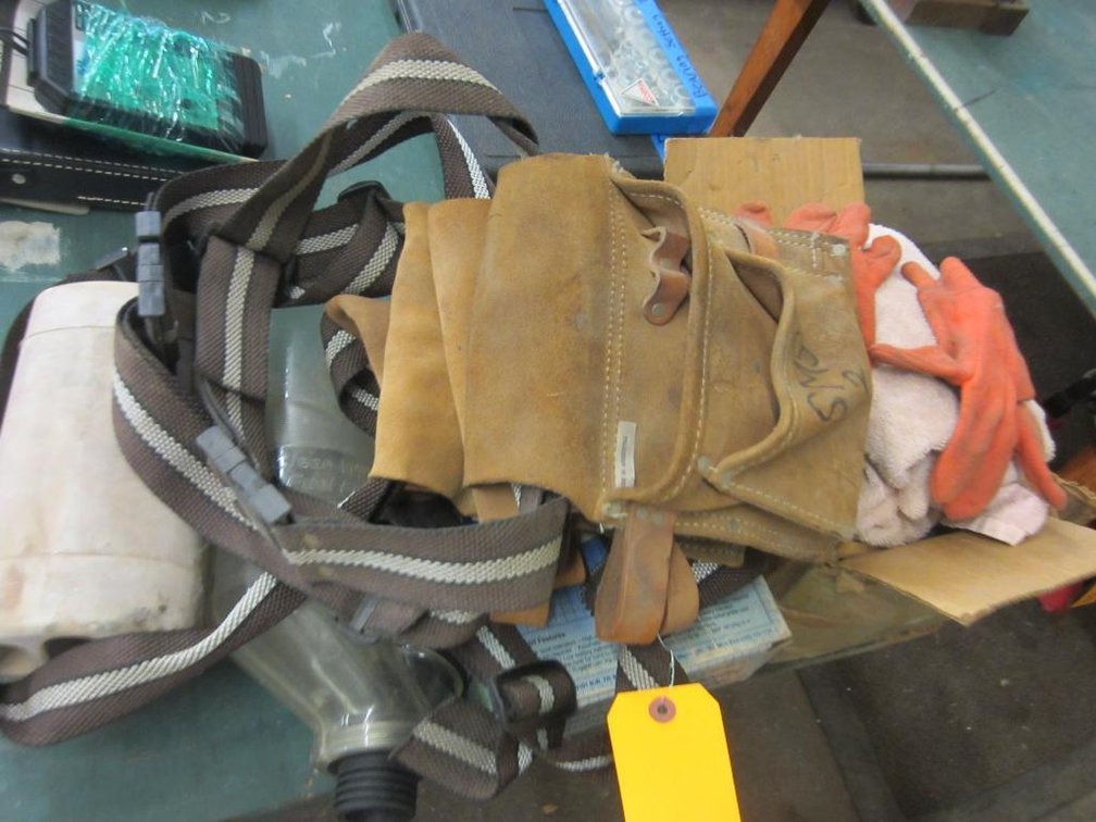 (4) Tool Belts