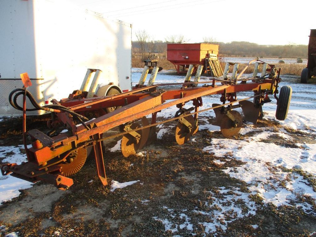 International 710 Plow